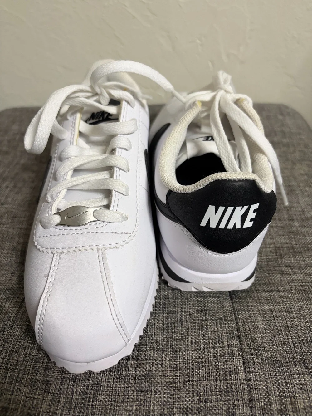 Nike Boy’s White and Black Retro Runner Sneakers